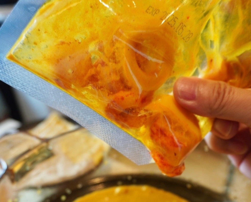 火鍋控必吃!萬用湯底「18香辣鍋」「叻沙饗味鍋」濃郁湯底滿滿 愛雅辣呦叻 沙饗味鍋/18香辣鍋 榮獲2024「食品界米其林」國際美食評鑑ITQI二星認證 全素鍋底 不含牛油 濃郁鮮香 熱量控管 薄鹽健康 鍋控必吃!